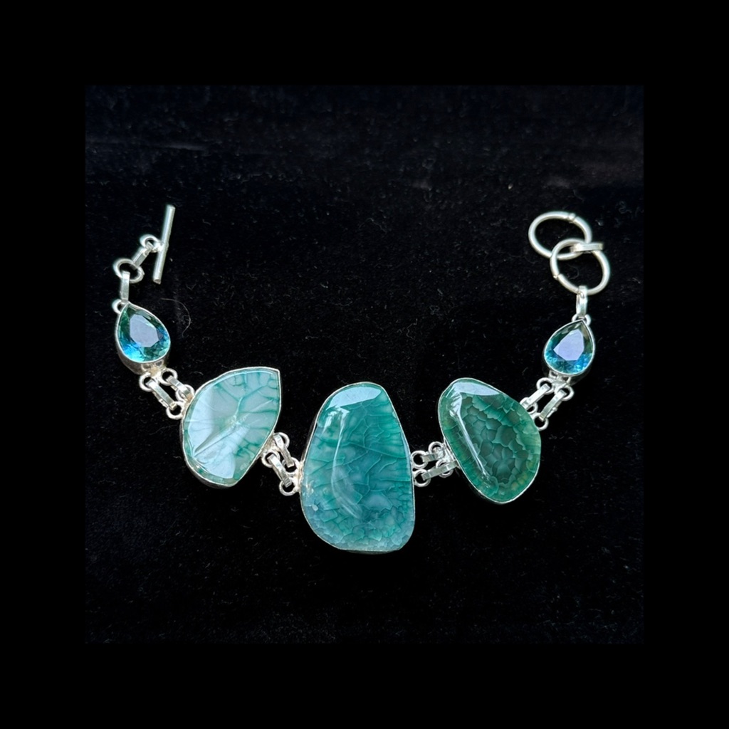 Dragon Vein Agate With Blue Topaz Accent Bracelet